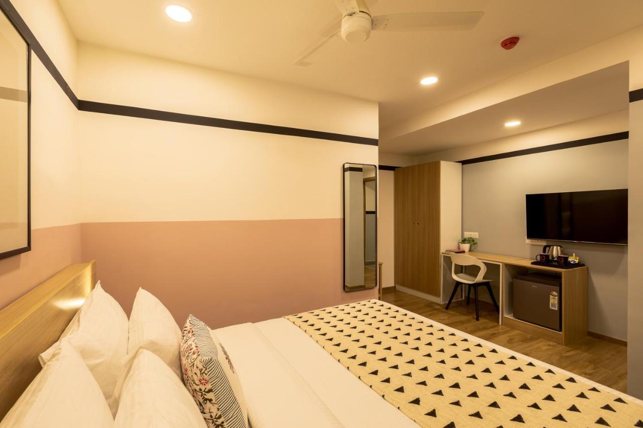 Olive Hotel Indiranagar 100Ft Road By Embassy Group Bangalore Exterior foto