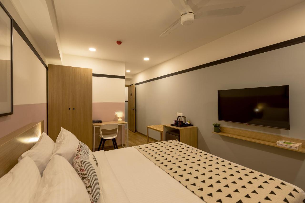 Olive Hotel Indiranagar 100Ft Road By Embassy Group Bangalore Exterior foto